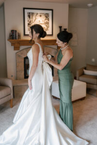 Bride and her mother getting ready at Ritz Carlton Bachelor Gulch 